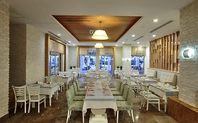 Sunis Kumkoey Beach Resort Hotel & Spa